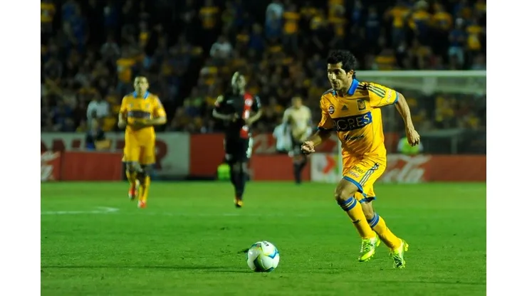 Damián Álvarez tuvo un gesto solidario por iniciativa de León