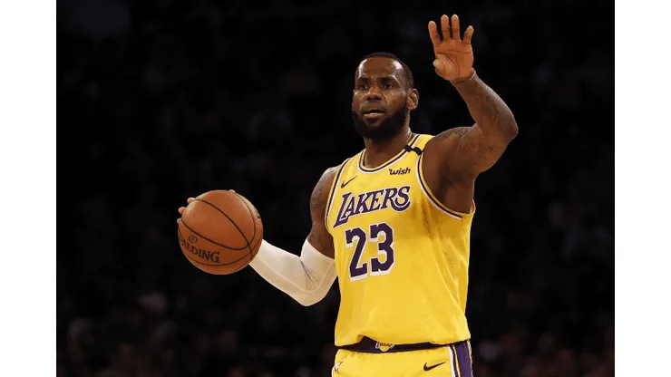 Los Angeles Lakers x Miami Heat: Como assistir AO VIVO o jogo 4 das finais da NBA