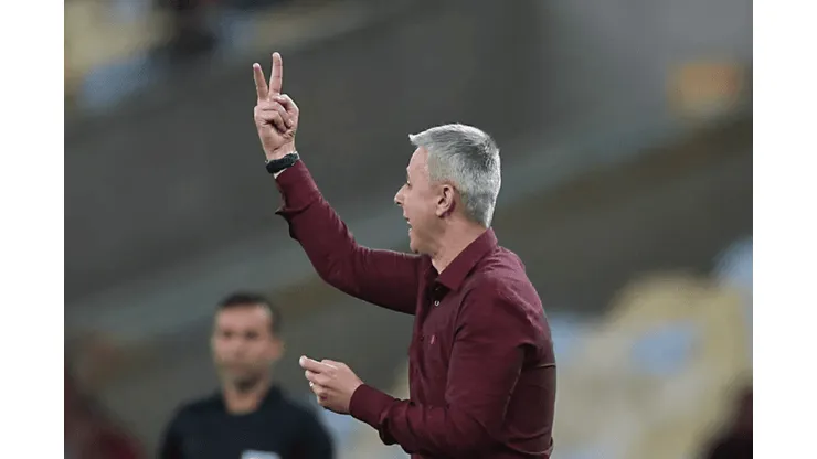 La majestuosa racha de Tiago Nunes enfrentando a Fluminense 