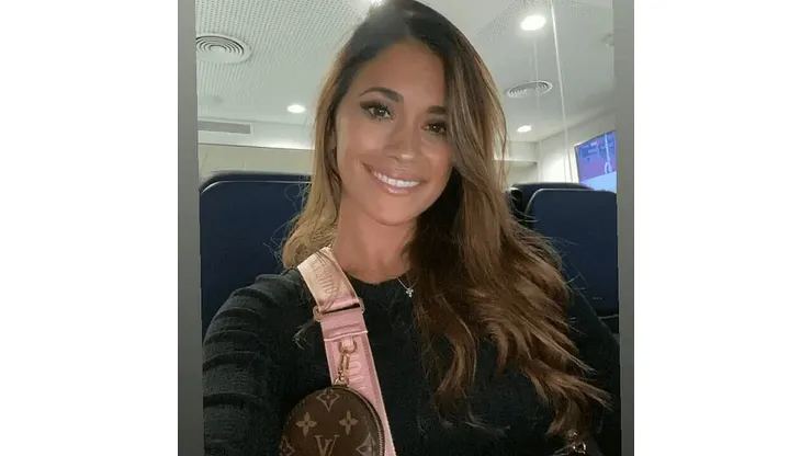 Antonela Roccuzzo metió selfie en el Camp Nou y la subió a Instagram