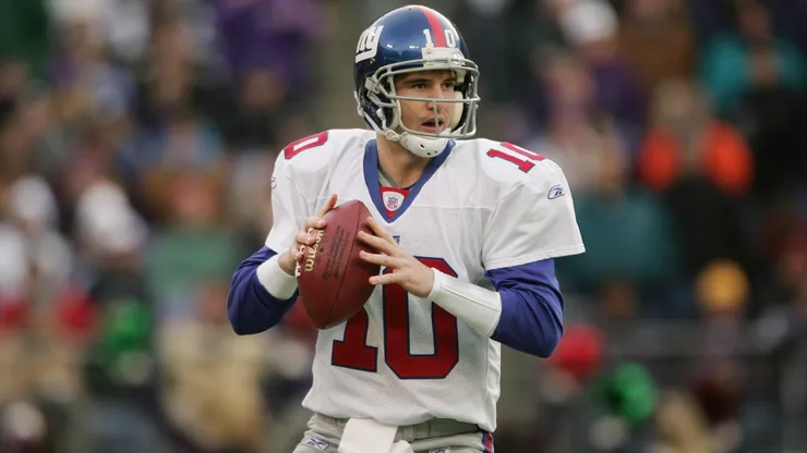Quarterback Eli Manning #10 of the New York Giants