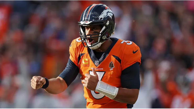 Russell Wilson - Denver Broncos - NFL 2022