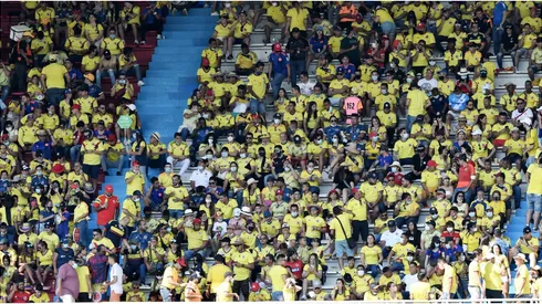 Fans of Colombia wait for the star of a match