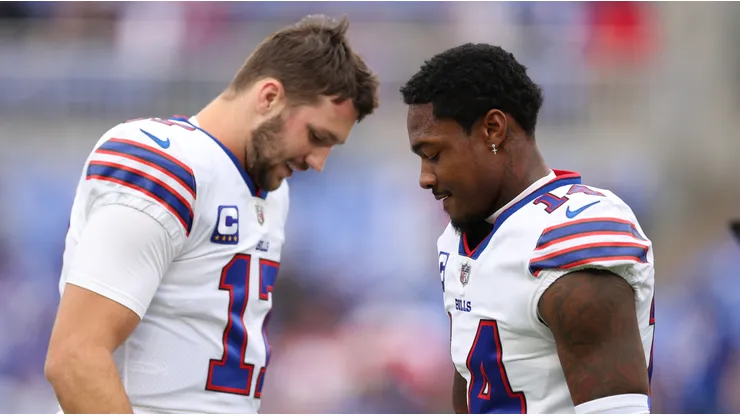 Josh Allen with Stefon Diggs - Buffalo Bills - NFL 2022
