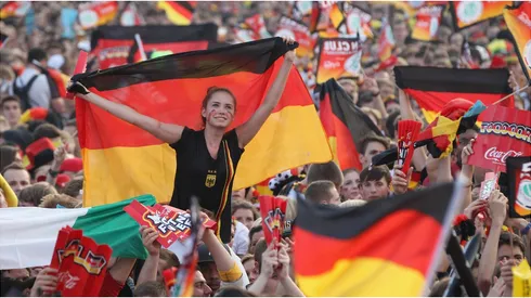 Fans wave German flags