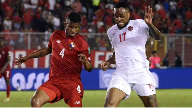 Fidel Escobar of Panama and Cyle Larin of Canada
