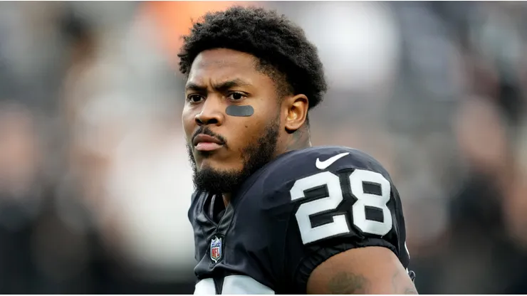 Josh Jacobs - Las Vegas Raiders - NFL 2022