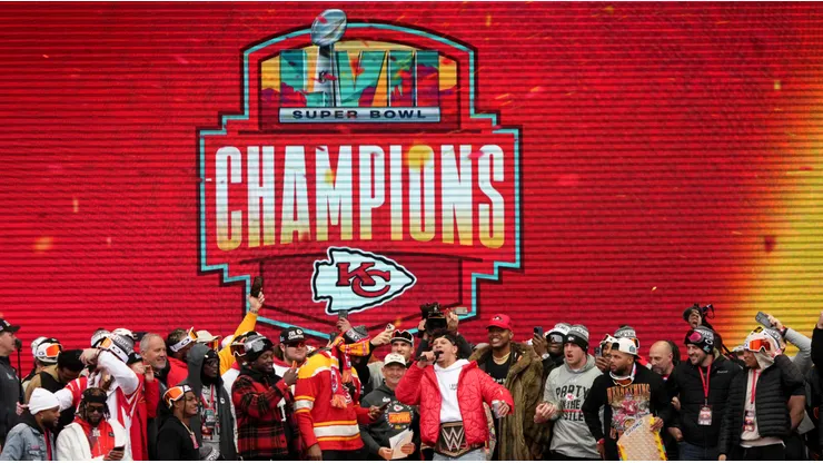 Kansas City Chiefs - Super Bowl LVII parade - NFL 2022