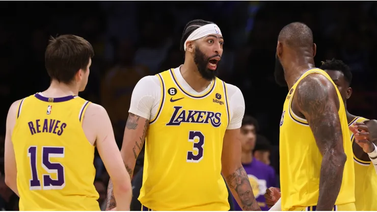 Los Angeles Lakers