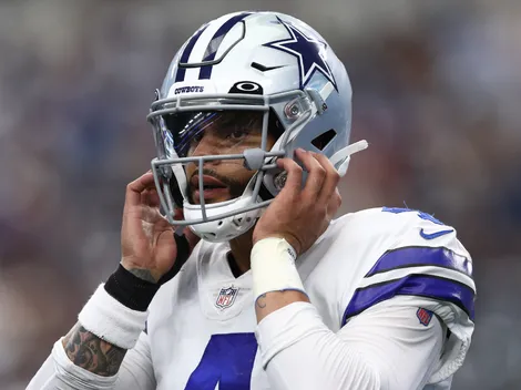 Cowboys owner warns Dak Prescott about his interceptions