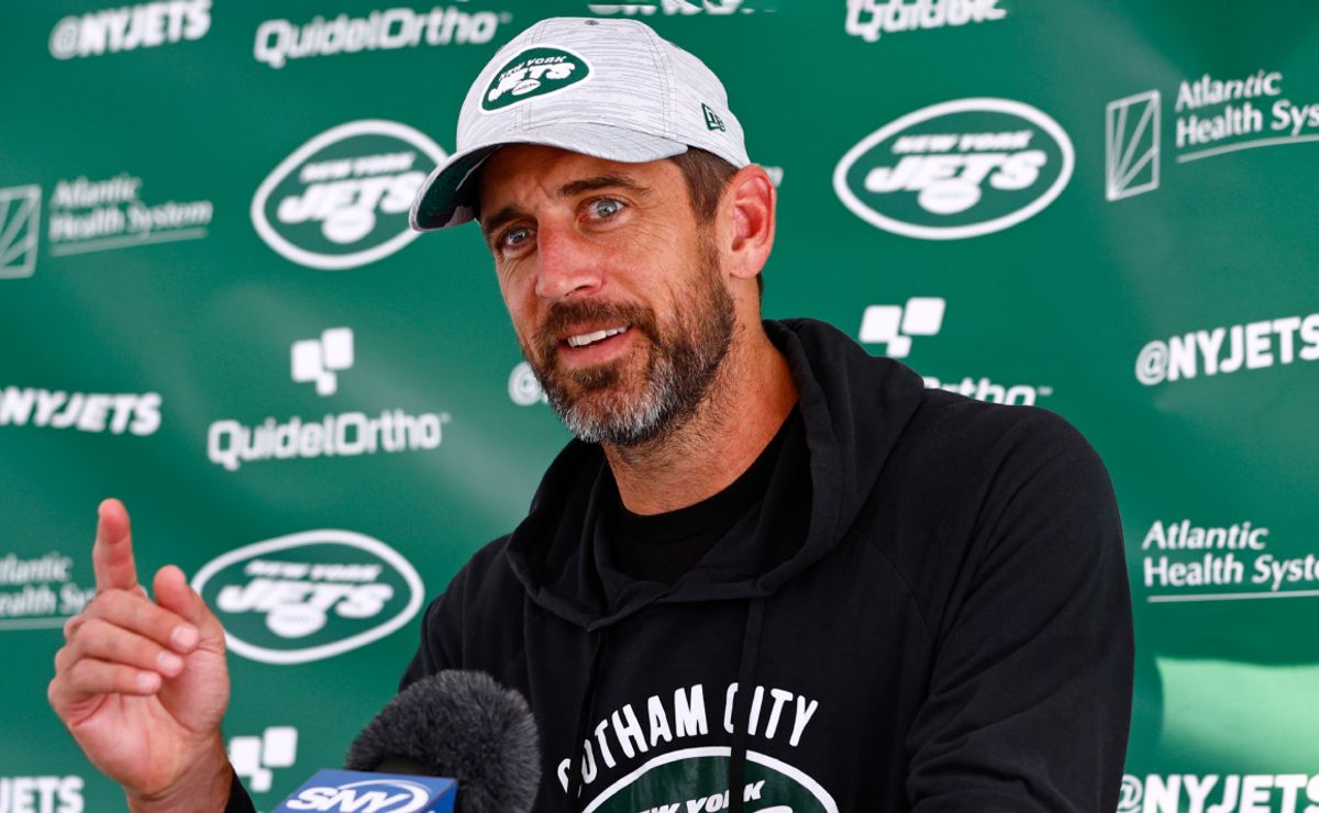 Aaron Rodgers' salary at Jets: How much does he make per hour, day