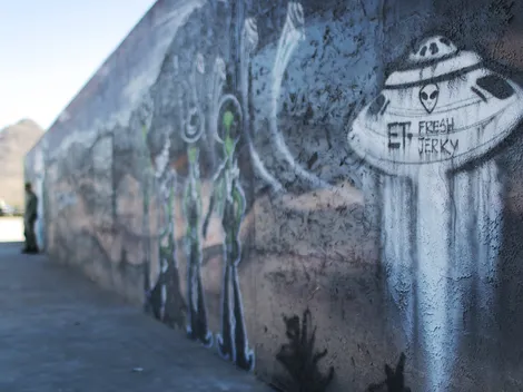 The Top 20 Conspiracy Theories About Extraterrestrial Life and UFOs