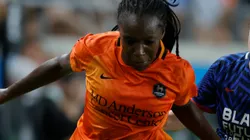 Alozie is playing at Houston Dash