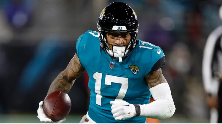Evan Engram - Jacksonville Jaguars - NFL 2022