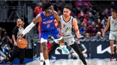 San Antonio Spurs v Detroit Pistons
