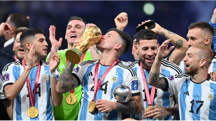 Argentina lifting the World Cup