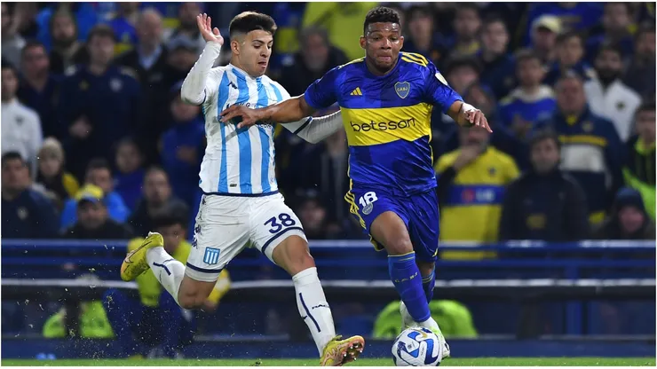 Frank Fabra of Boca Juniors and Tobías Rubio of Racing Club