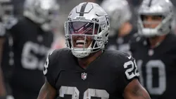 Josh Jacobs - Las Vegas Raiders - NFL 2022