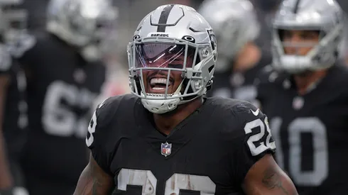 Josh Jacobs – Las Vegas Raiders – NFL 2022