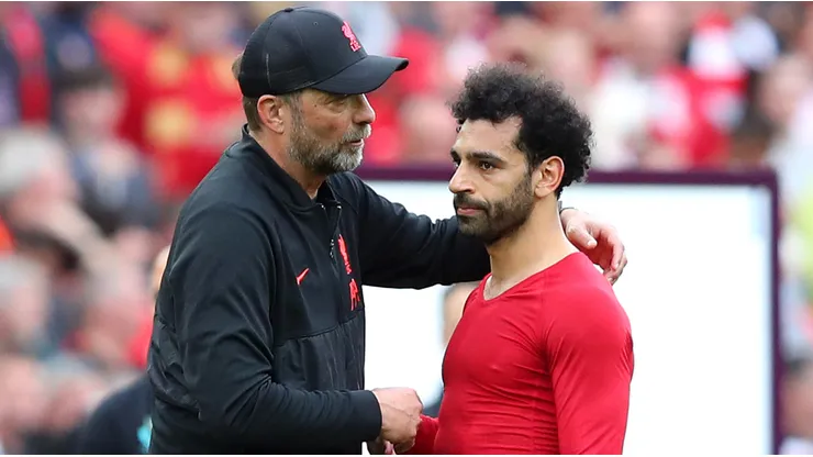 Jurgen Klopp with Mo Salah - Liverpool Premier League (2022)