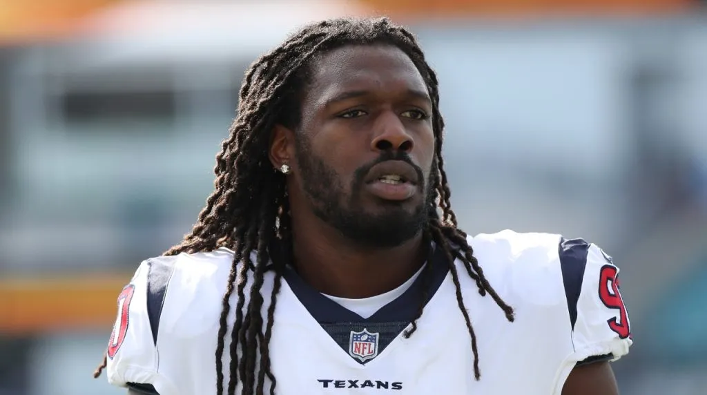 Jadeveon Clowney, NFL pass rusher