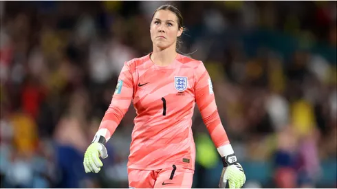 Mary Earps of England