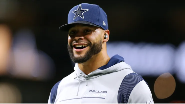 Dak Prescott - Dallas Cowboys - NFL 2021