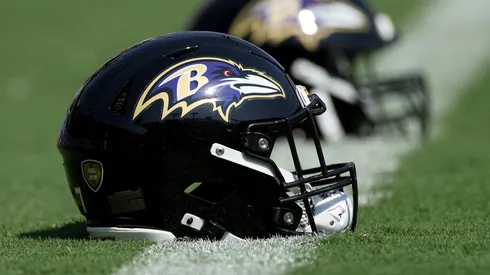 Baltimore Ravens helmet - NFL 2022