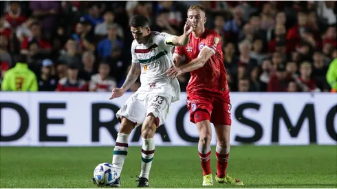 Nino of Fluminense and Luciano Gondou of Argentinos Juniors