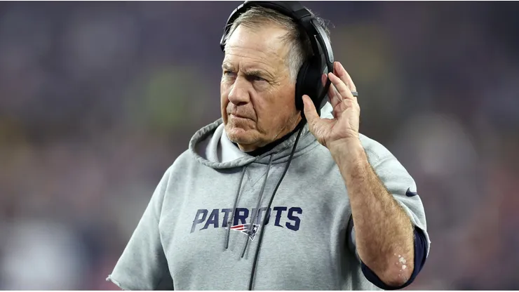 Head coach Bill Belichick of the Patriots