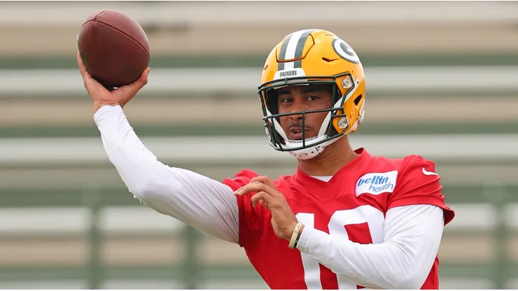 Jordan Love quarterback of the Green Bay Packers