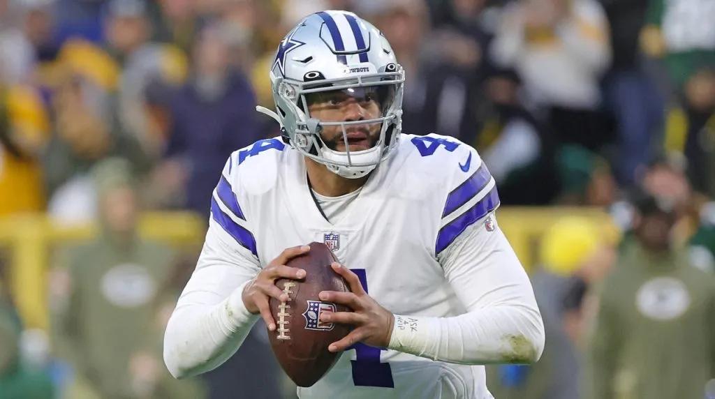Dak Prescott - Dallas Cowboys - NFL 2022