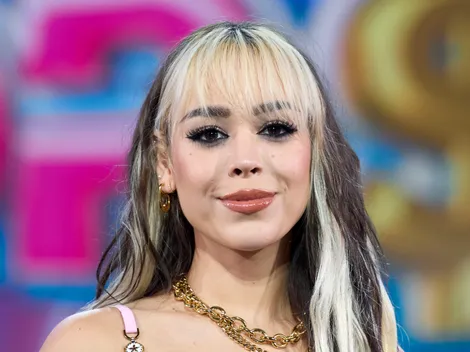 Danna Paola: Who was the singer performing the Mexican anthem in Saul Canelo Alvarez vs Jermell Charlo?