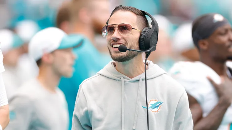 Mike McDaniel during september in the 2023 NFL season.