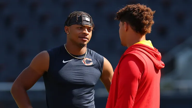Justin Fields and Patrick Mahomes