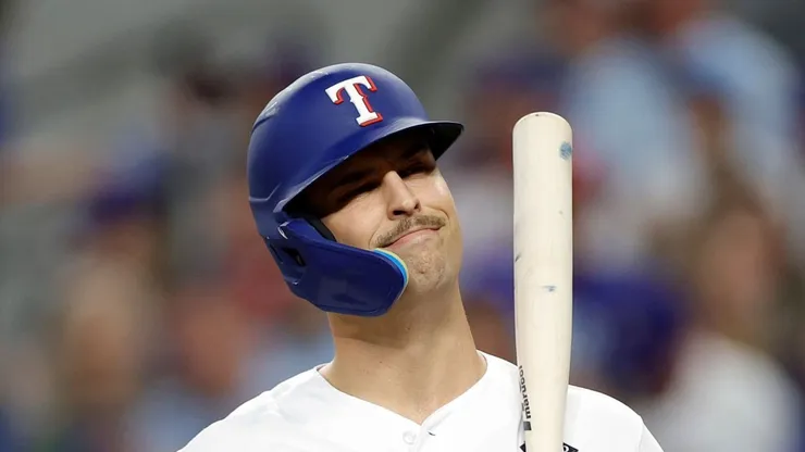 Nathaniel Lowe #30 of the Texas Rangers