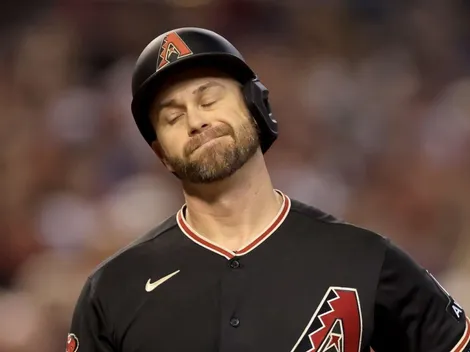 What radio station is the 2023 World Series Game 5 on?