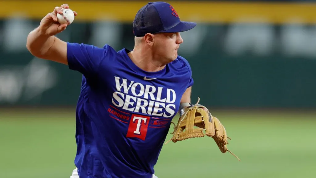 Josh Jung #6 of the Texas Rangers