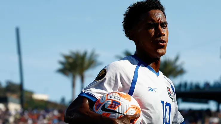 Yoel Bárcenas #10 of Panama