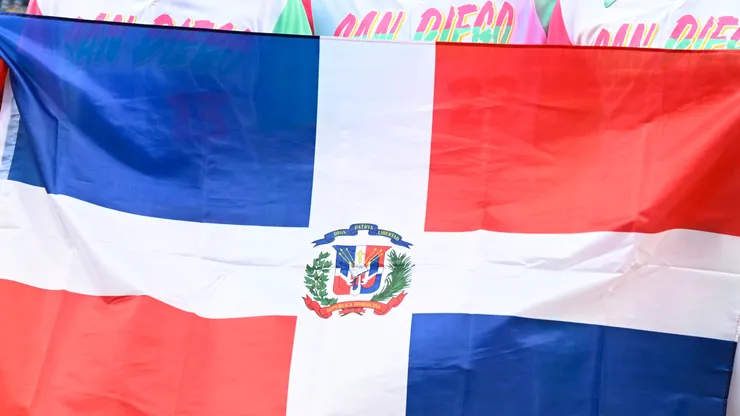 Fans with flag of the Dominican Republic