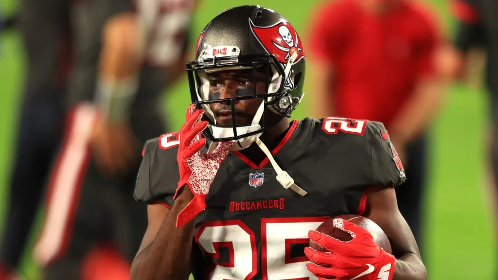 LeSean McCoy - Tampa Bay Buccaneers - NFL 2020