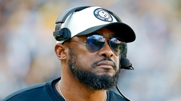 Mike Tomlin head coach of the Pittsburgh Steelers
