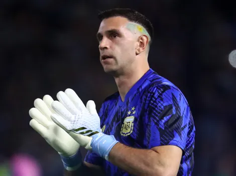 Dibu Martinez tries to stop Brazilian police from hitting Argentina fans