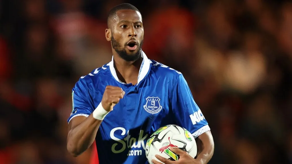 Beto of Everton celebrates after scoring the team’s first goal to equalise during the Carabao Cup Second Round match between Doncaster Rovers and Everton at Keepmoat Stadium on August 30, 2023 in Doncaster, England. (Photo by George Wood/Getty Images)