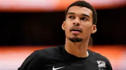 Victor Wembanyama before a game with the San Antonio Spurs.