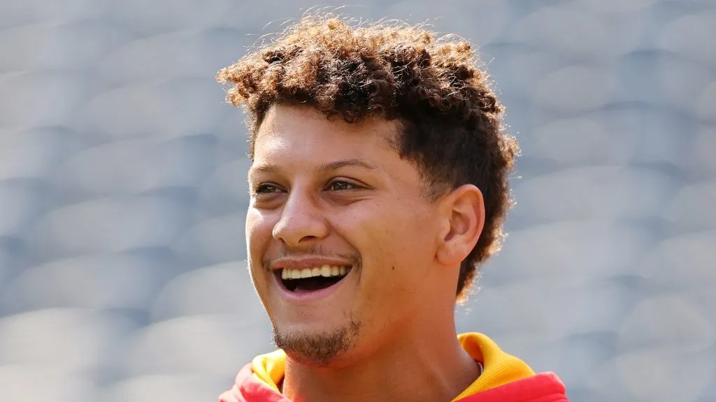 Patrick Mahomes smiling