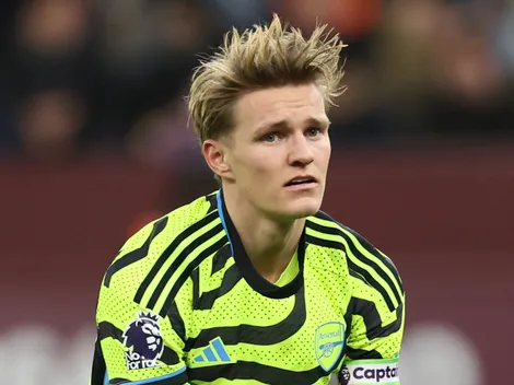 Video: VAR and referee miss penalty kick in Liverpool vs Arsenal after handball by Martin Odegaard