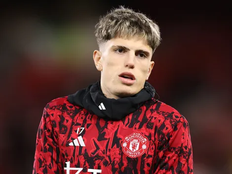 Alejandro Garnacho takes to social media amid rumors about his relationship