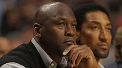 Michael Jordan with Scottie Pippen