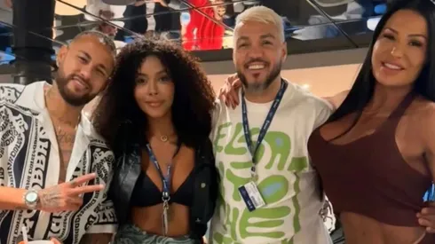 Neymar parties on New Year's cruise